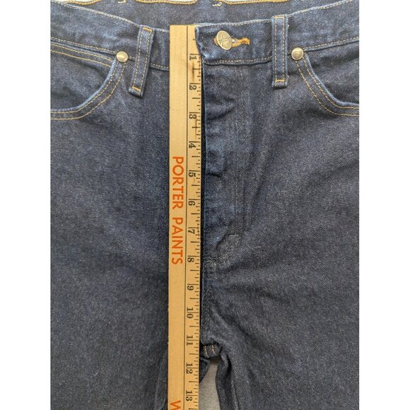 Wrangler Jeans Mens 31x34 Dark Blue Denim Straight Leg Zip Fly Classic Cowboy - Picture 5 of 12
